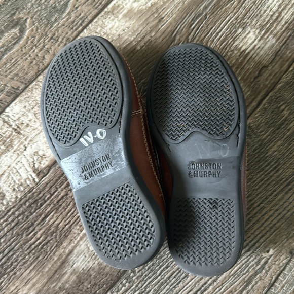 Johnston & Murphy Boy's Locklin Venetian (Toddler/Little Kid), Size 10M - Picture 8 of 8